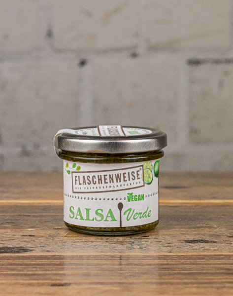 Flaschenweise Salsa Verde - Pesto mit Kapern &amp; Limette